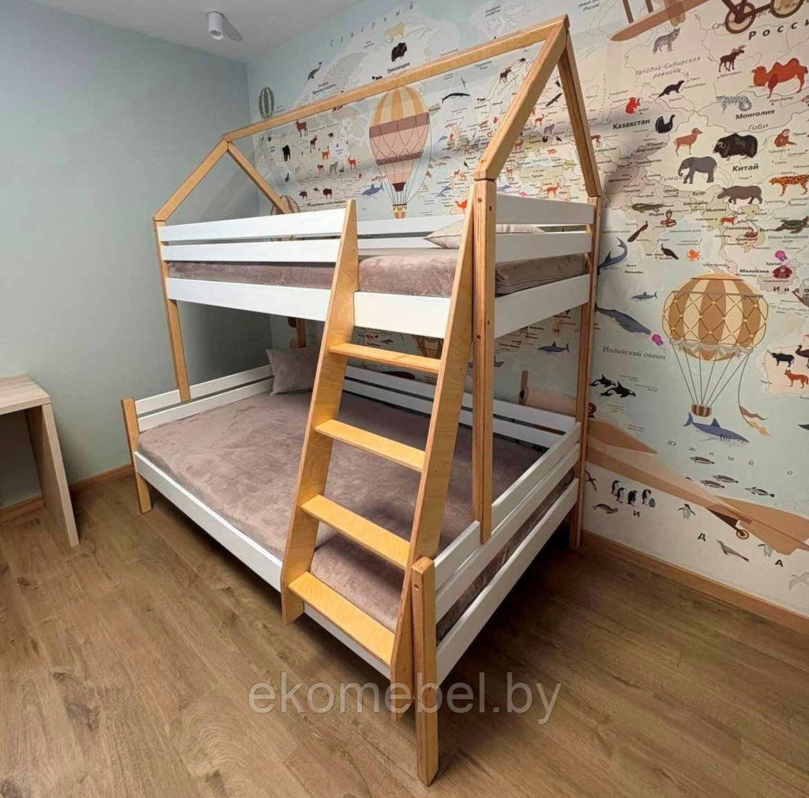 Двухъярусная кровать "Ростик" с крышей (90*200 / 120*200 или 80*200 / 110*200 см)
