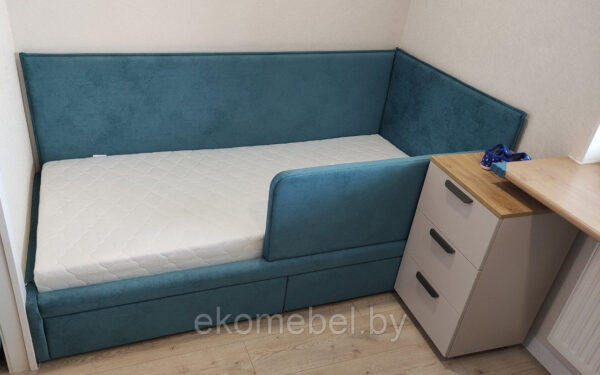 Кровать  "Милка" с ящиками и бортиrом (80х190, 80х200, 90х190, 90х200 см)